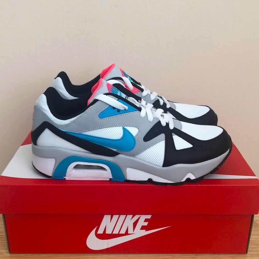 💙❤️NIKE AIR STRUCTURE GS SNEAKERS❤️💙